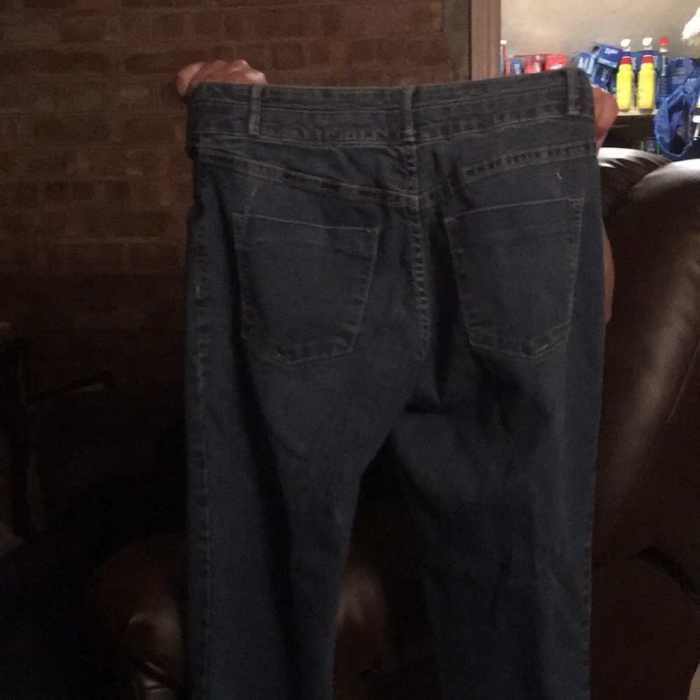 High Rise Skinny Jeans 👖 - Picture 2 of 4